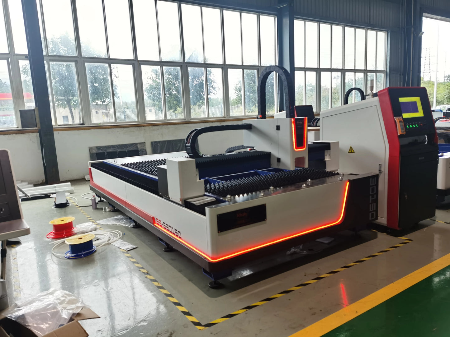 15000w fiber 3015 laser cutting machine cnc  automatic