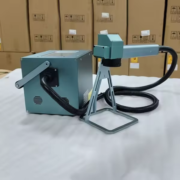 Handheld Fiber Laser Marking Machine Portable Laser Marking Machine for Metal Plate