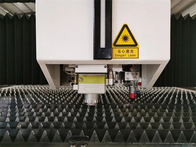 Good selling LM-1530CF large size fiber and CO2 laser cutting machine with high cutting speed