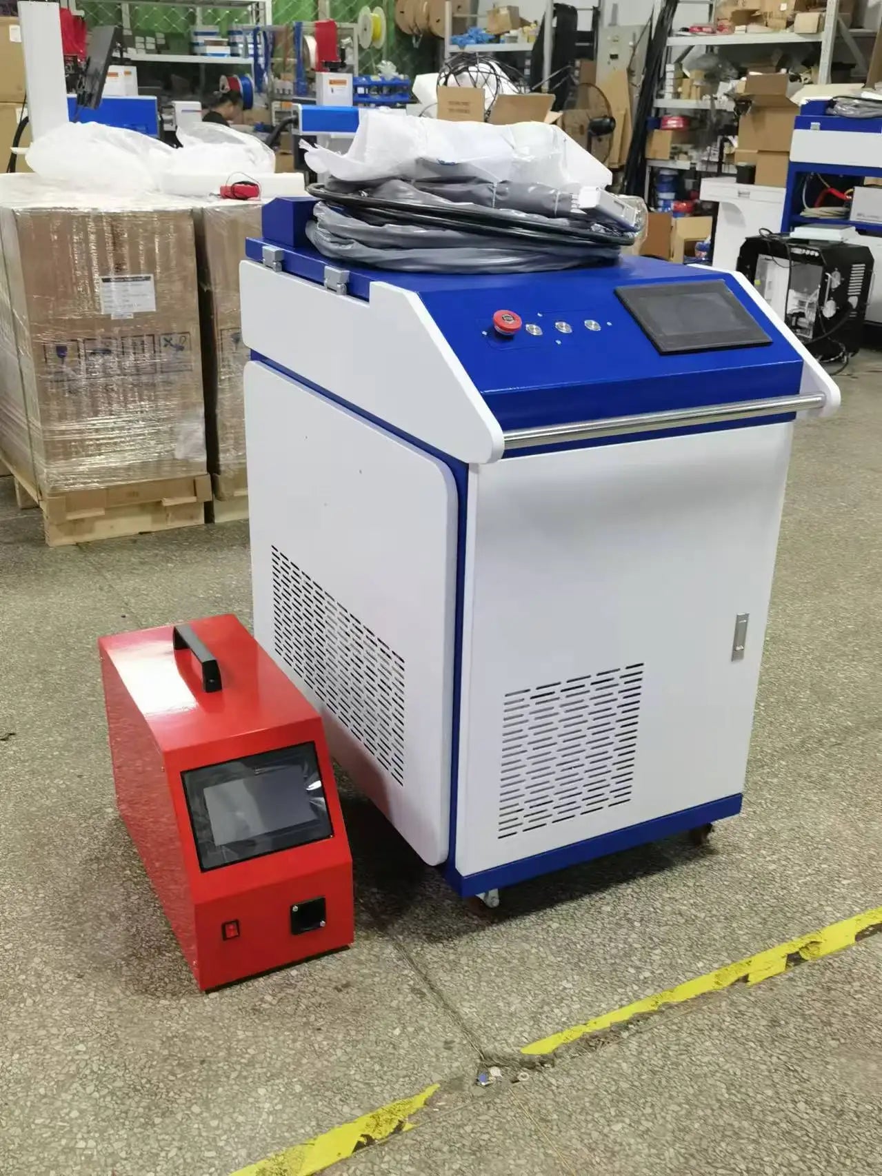 Handheld Laser Welder 1.5KW Laser Handheld Welding Machine Welder Double Wobble Head Laser Welding Machine