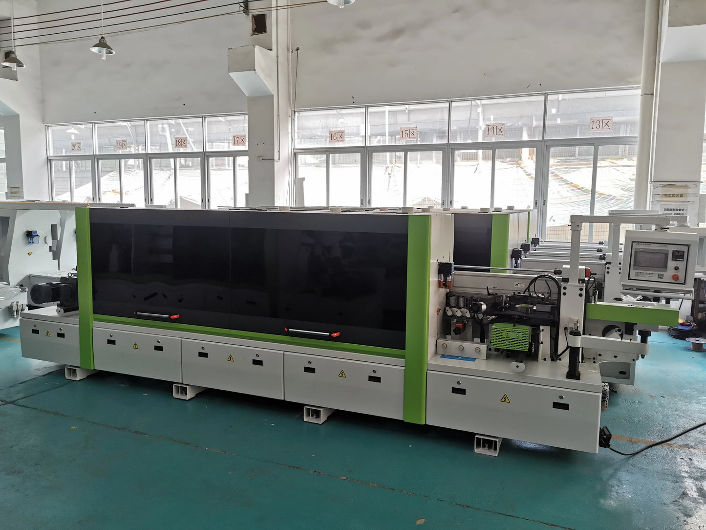 High Efficiency PVC MDF Plywood Automatic Edge Banding Machine Edge Bander and Wood Edge Banding Machine