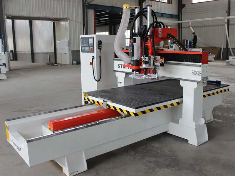 Moving Table CNC Router Machine with Automatic Tool Changer