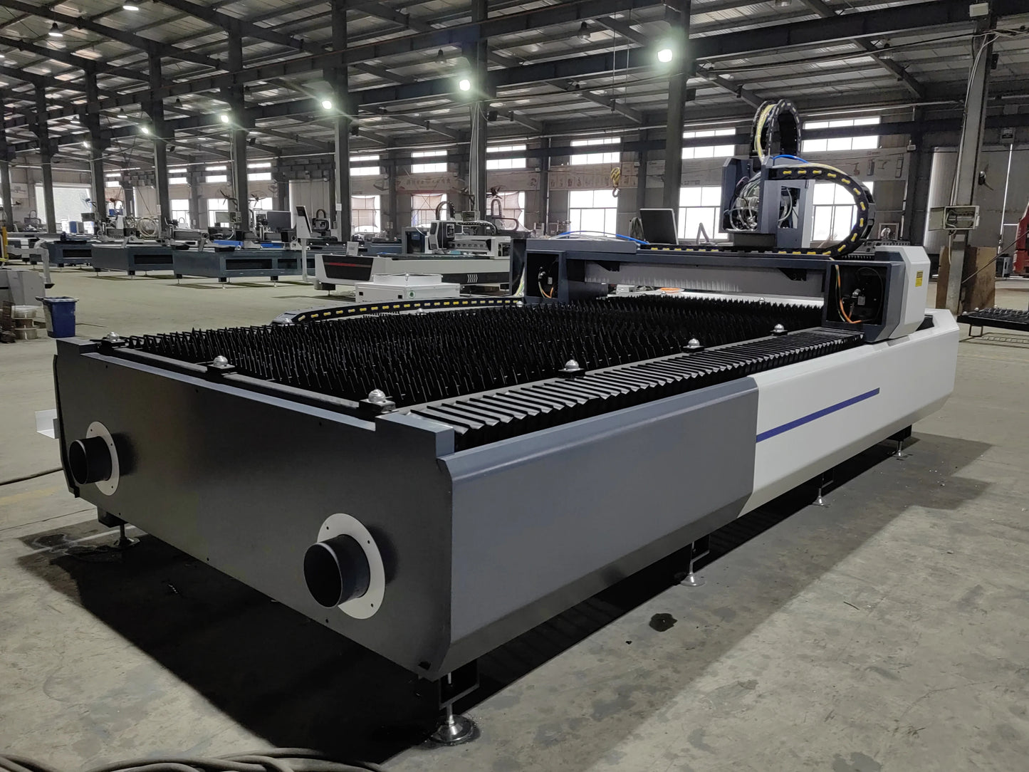 Manufacturer customized Fiber laser cutting machine PL3015 PL1325 PL402  PL4015