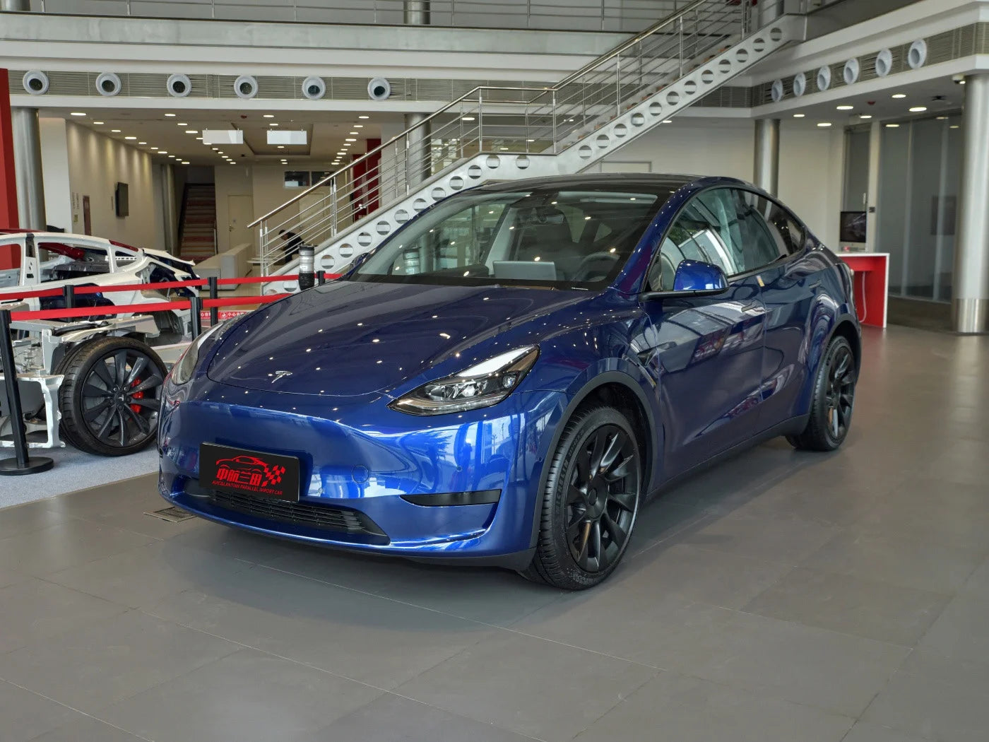 2024 Hot selling Tesla Model Y 545km Electric Car Ev Car New Energy Vehicles Tesla Model 3 Electric Car