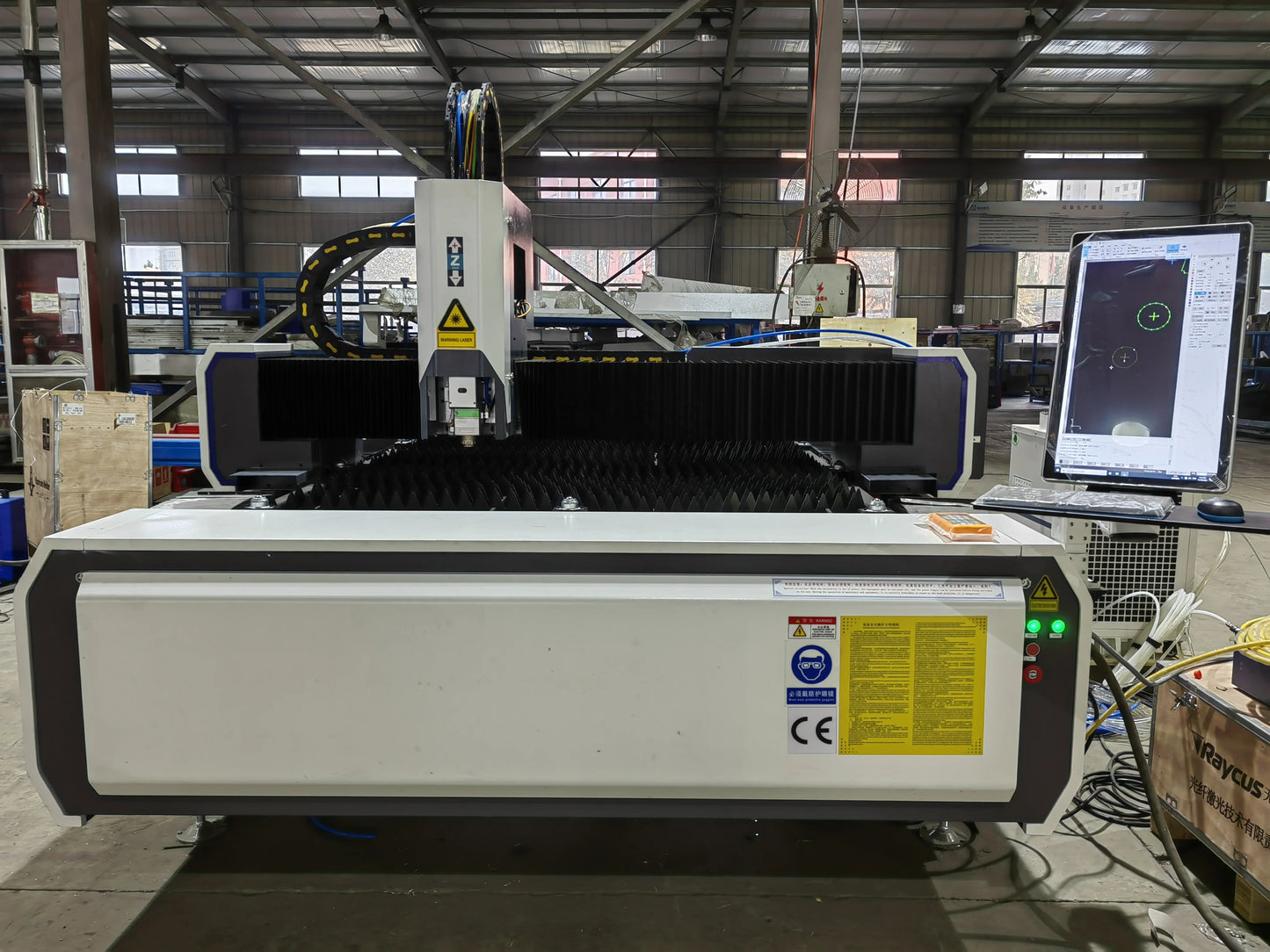 Manufacturer customized Fiber laser cutting machine PL3015 PL1325 PL402  PL4015