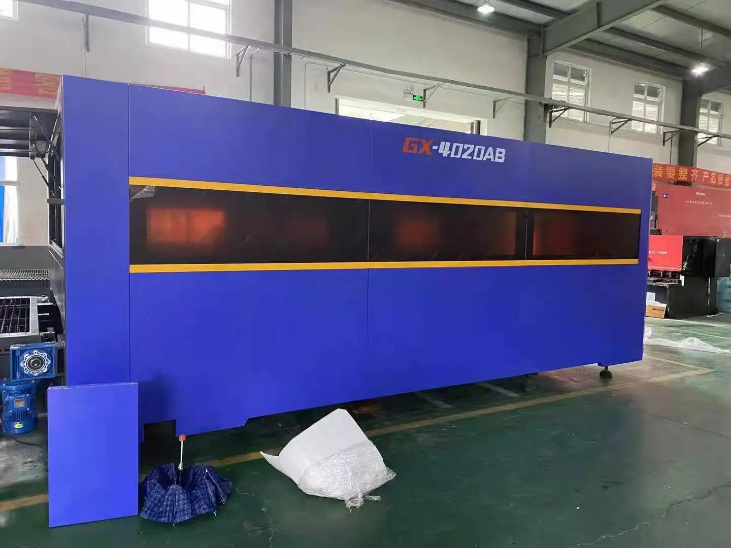 4020 1000w 1500w 3000w Cnc Sheet Metal Fiber Laser Cutting Machine