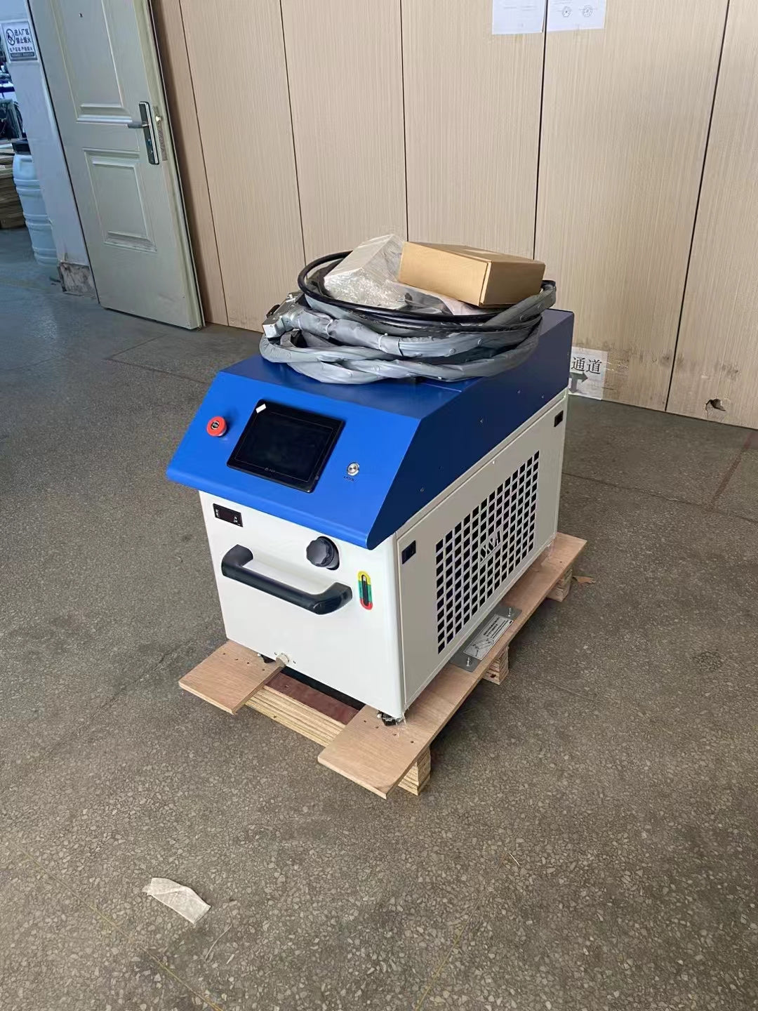 5-in-1 Laser Welding Machine metal cnc 2000W 3000W welding machine 5 in 1